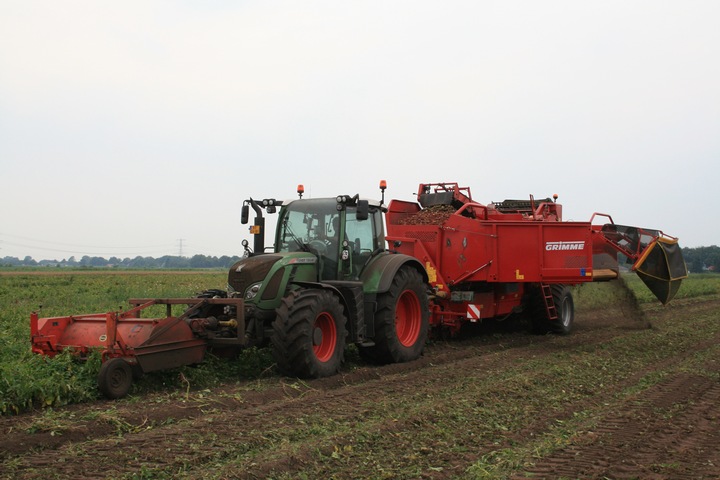 aardappels rooien Agrifoto