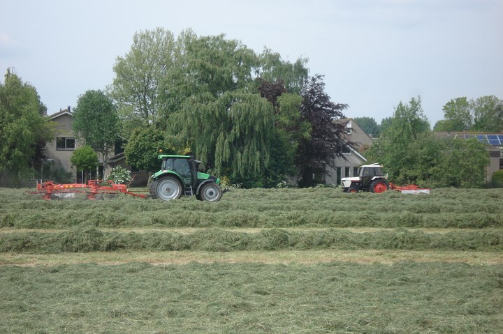 Gras harken Zuid-Holland Agrifoto